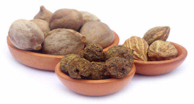 Triphala: The Ayurvedic Cure To Countless Health Problems - Tata 1mg  Capsules