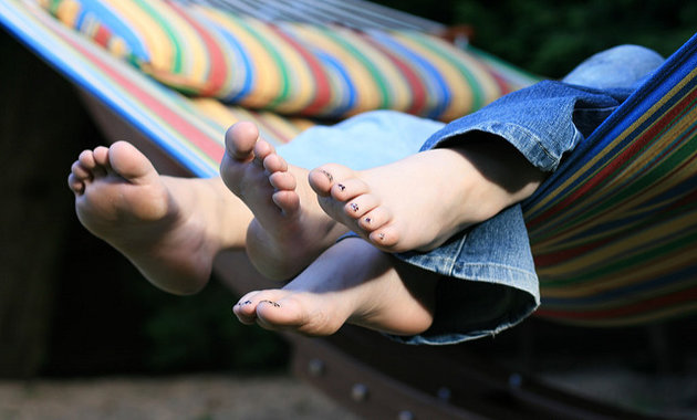 feet.jpg