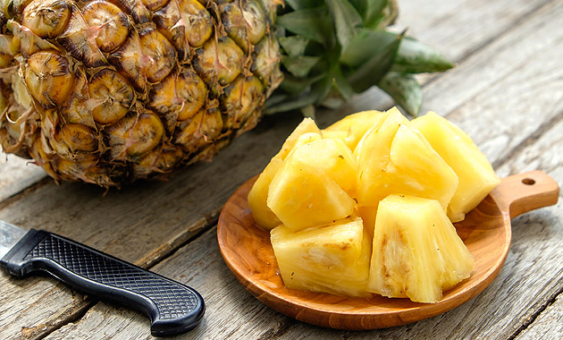 6 Amazing Health Benefits of Pineapple (Ananas)
