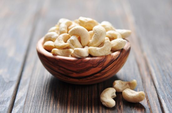 5 Health Benefits Of Kaju Or Cashew Nuts You Must Know About!