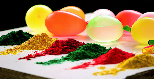 herbal holi colors