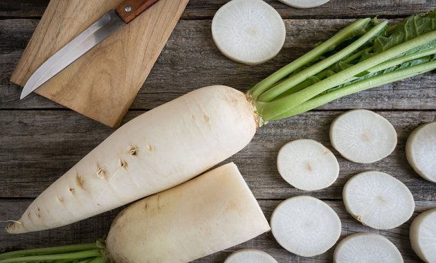 6 Surprising Health Benefits Of Radish (Mooli)