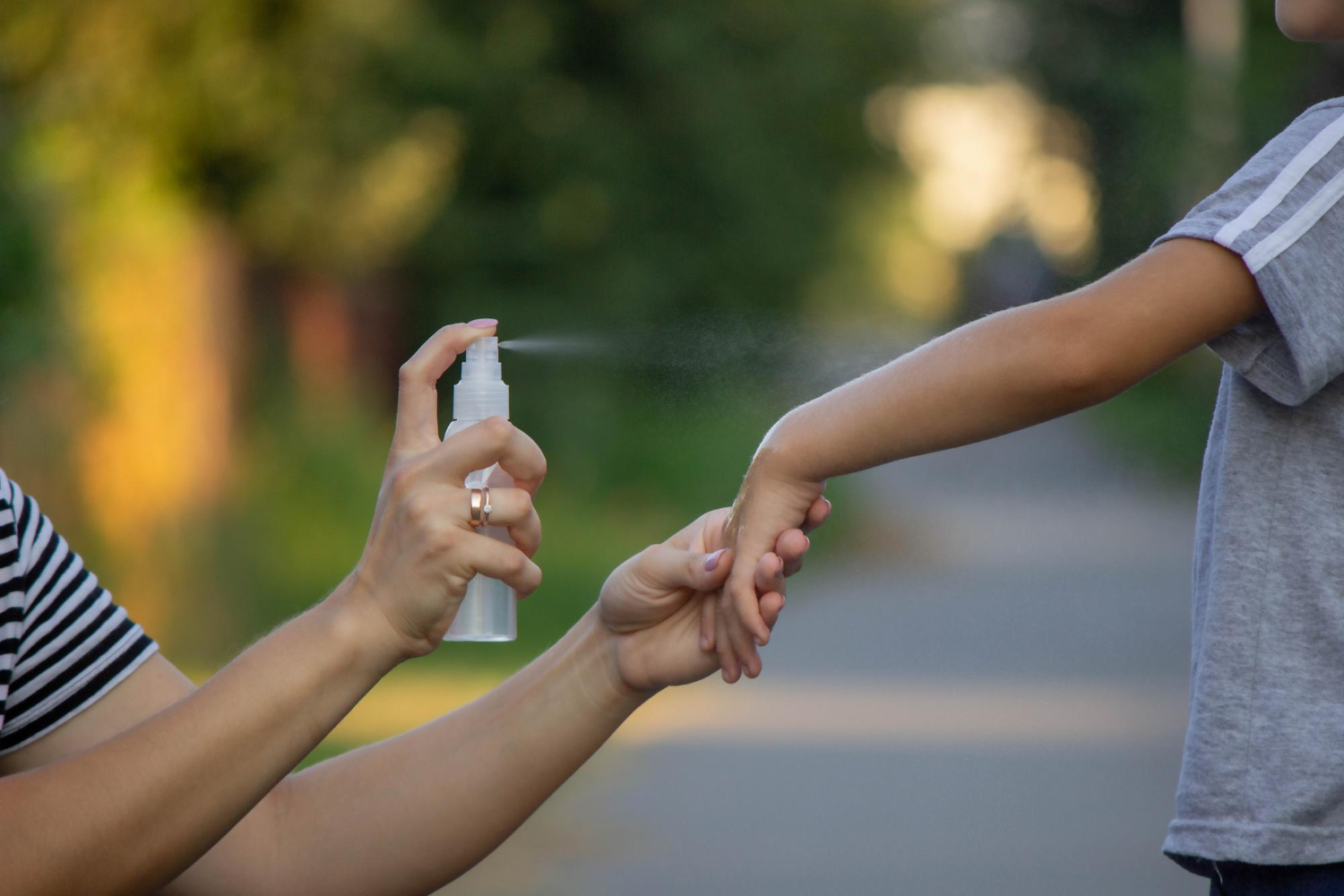 Are You Applying Mosquito Repellents Correctly? Mosquito Repellents
