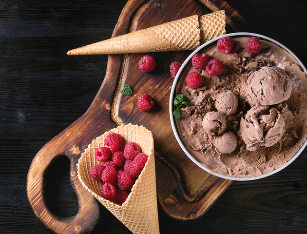 chocolate and greek yogurt ice-cream