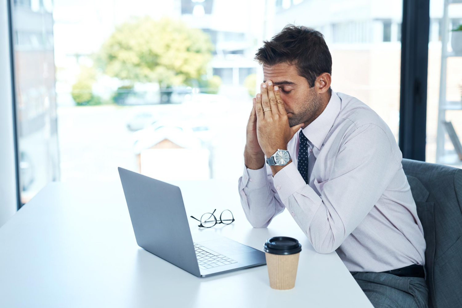 8 Simple Ways To Manage Work Related Stress Work Stress, how to avoid stress