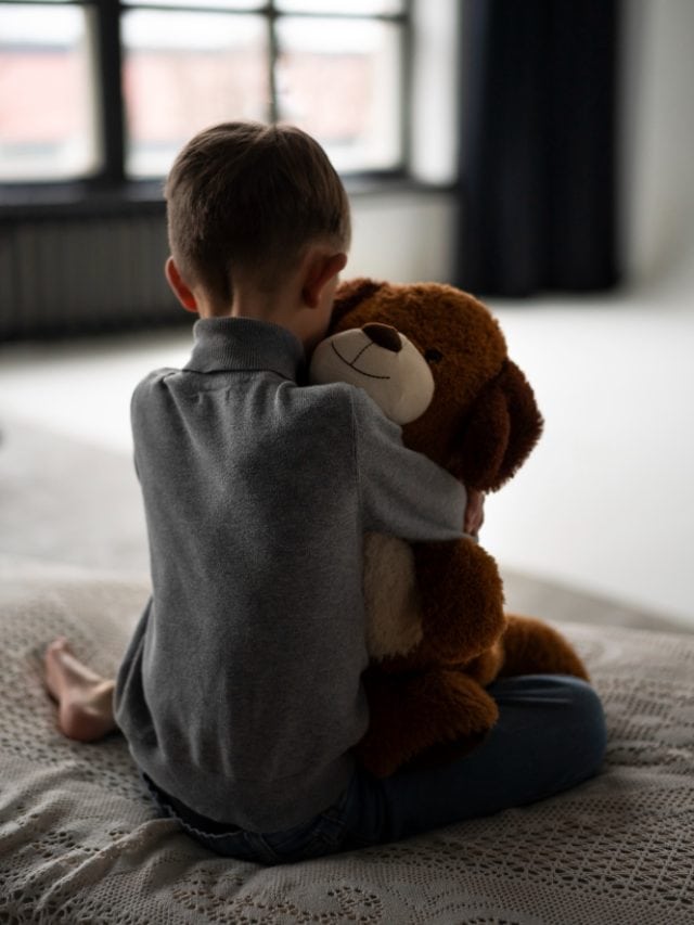 Top 5 Signs Of A Nervous Kid Top 5 Signs Of A Nervous Kid