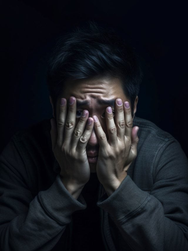 Panic Attacks: 5 Factors That You Must Not Overlook Panic Attacks: 5 Factors That You Must Not Overlook