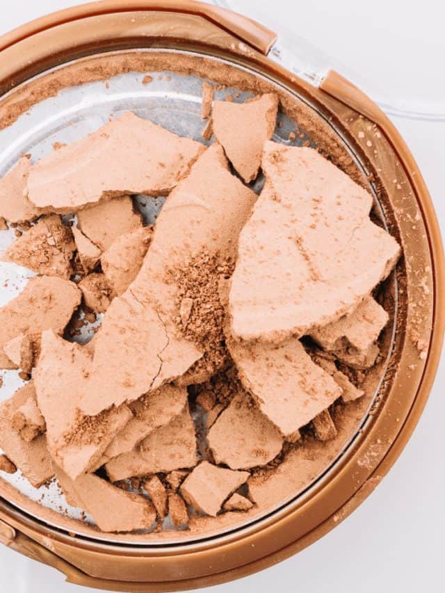 Best Multani Mitti Hair Packs & Their Benefits