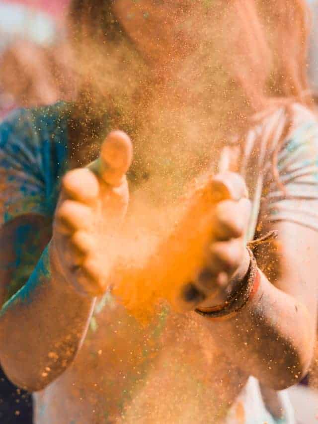 How Chemical Holi Colors Affect Your Health? How Chemical Holi Colors Affect Your Health?