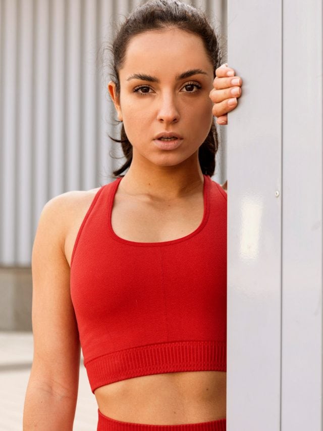 7 Side Effects Of Wearing A Brassiere While Sleeping