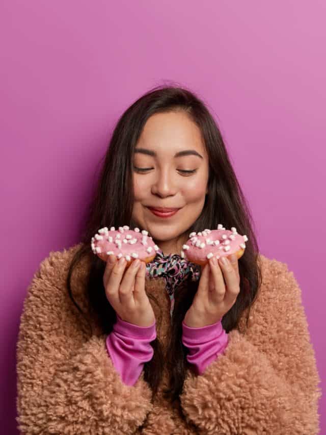 Signs That You Are Taking Excessive Amount of Sugar Signs That You Are Taking Excessive Amount of Sugar