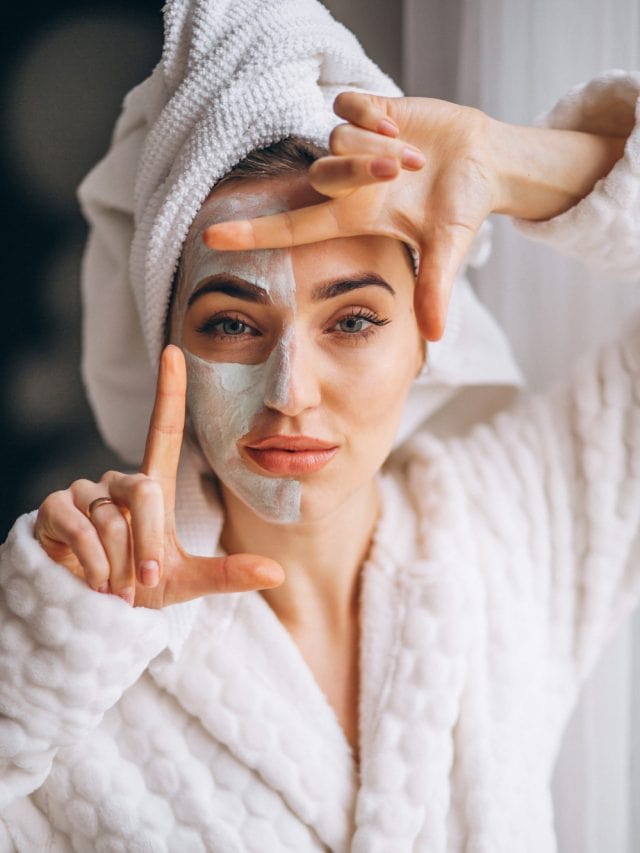 5 Skincare Mistakes That Prevent Your Skin From Glowing
