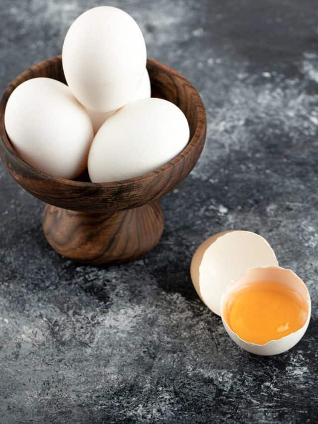 Whole Egg vs. Egg White Which Is Better? Whole Egg vs. Egg White Which Is Better?
