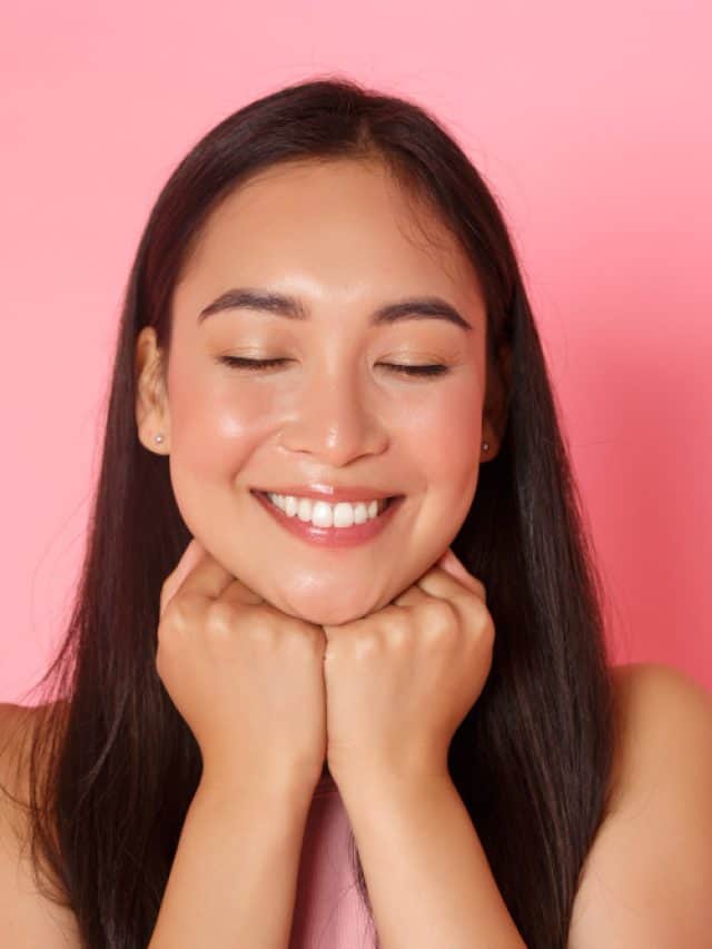 7-Step Simple Skincare Routine For Healthy, Glowing Skin