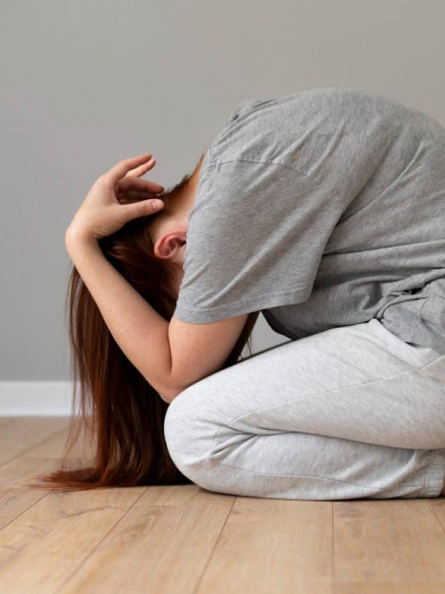 6 Anxiety-Relieving Foods To Help You Stay Calm