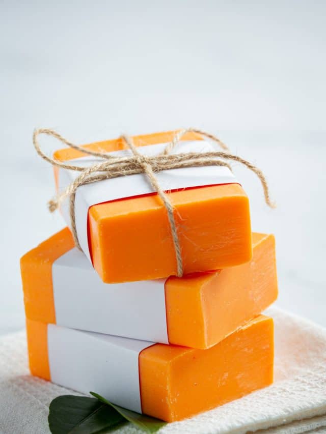 Bar soap vs. liquid soap: which is better for your skin? Bar soap vs. liquid soap: which is better for your skin?