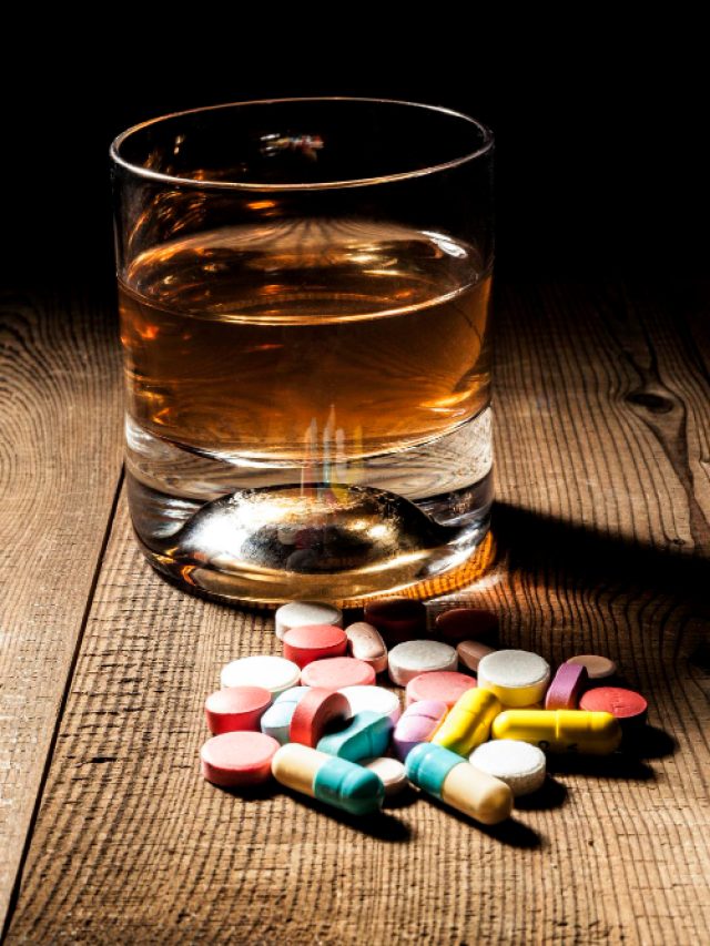 Antibiotics and Alcohol: Is It Safe to Mix? Antibiotics and Alcohol: Is It Safe to Mix?