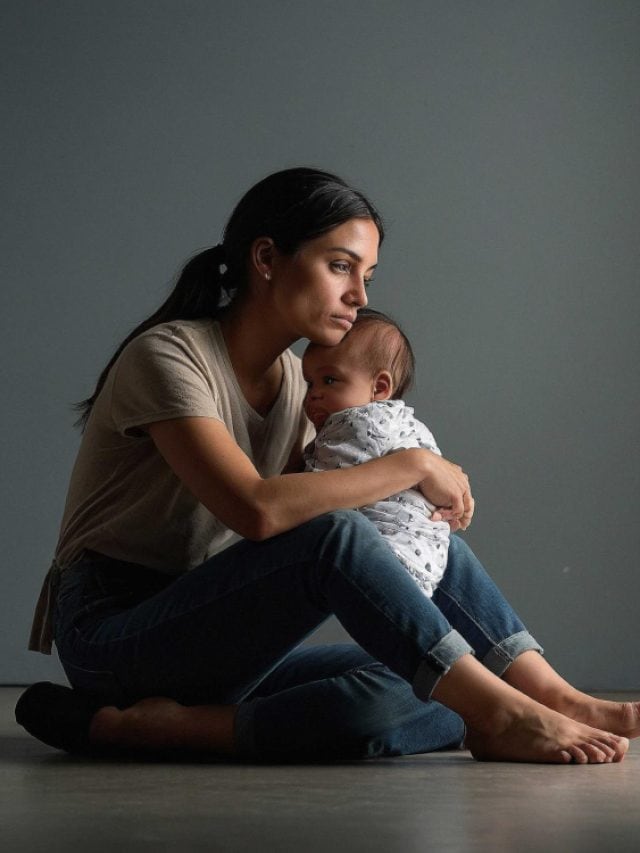6 tips to cope with postpartum depression