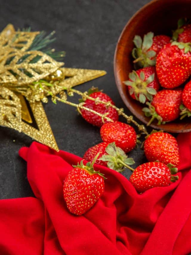 5 healthy strawberry desserts for Christmas