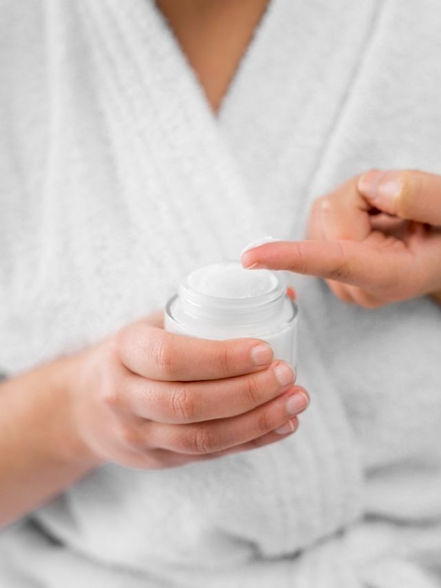 Body cream vs lotion: Which is good? Body cream vs lotion: Which is good?