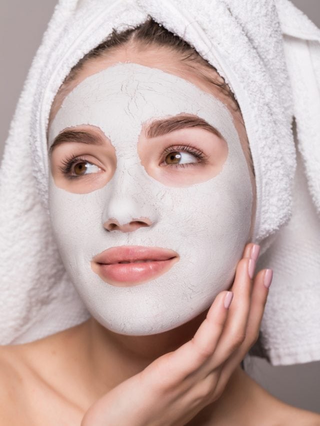 How to clear acne naturally?