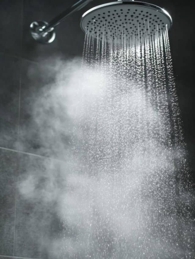 6 health benefits of bathing at night