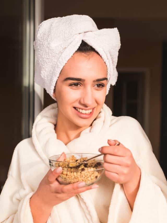 5 best DIY face scrubs for dry skin