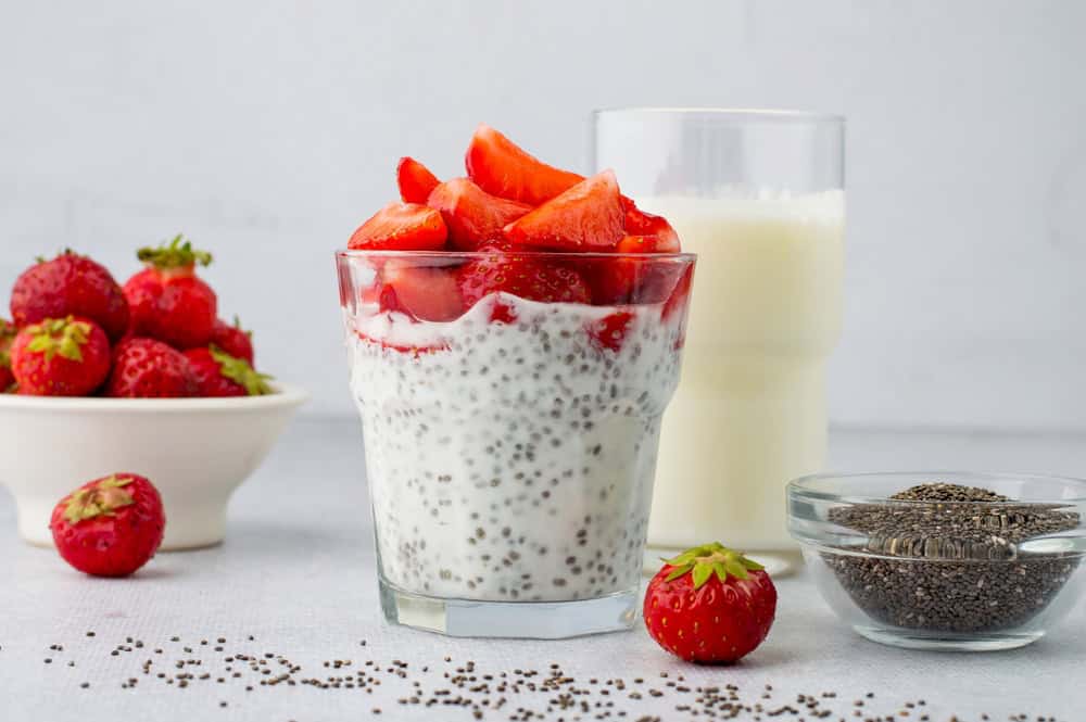 Chia,Pudding,Made,From,Yogurt,,Chia,Seeds,And,Strawberries,On