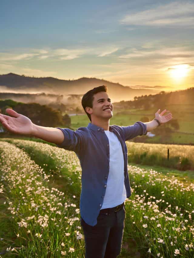 10 scientifically proven tips to be happier in life