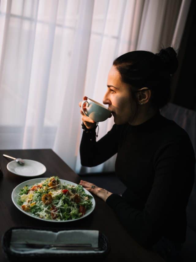 Looking to improve your sleep? Avoid these “healthy” foods at night Looking to improve your sleep? Avoid these “healthy” foods at night