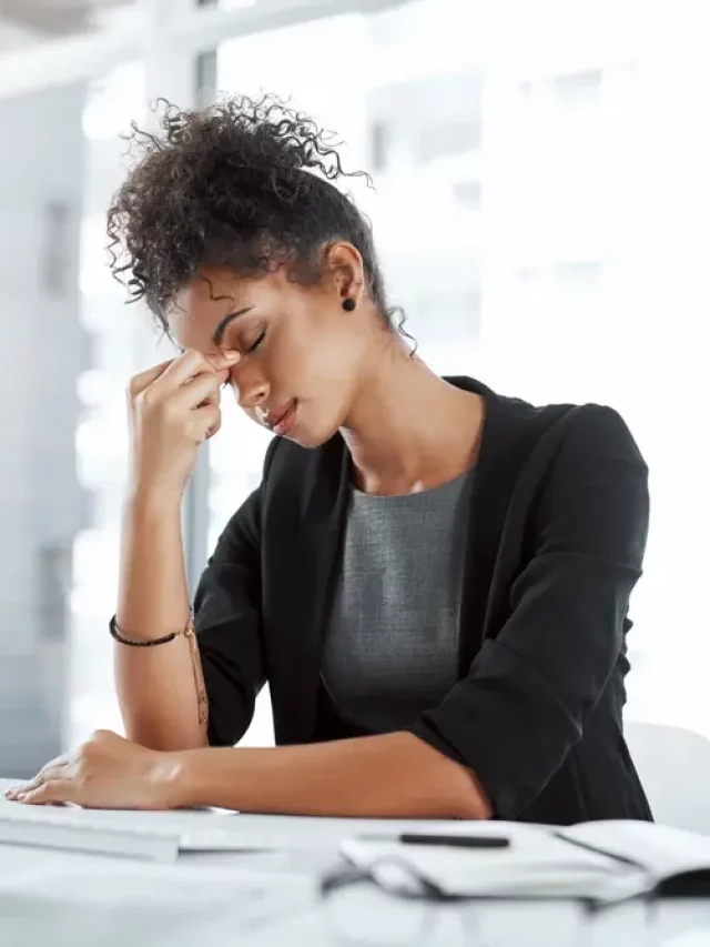Migraine and diet: 5 foods that May be hurting you Migraine and diet: 5 foods that May be hurting you