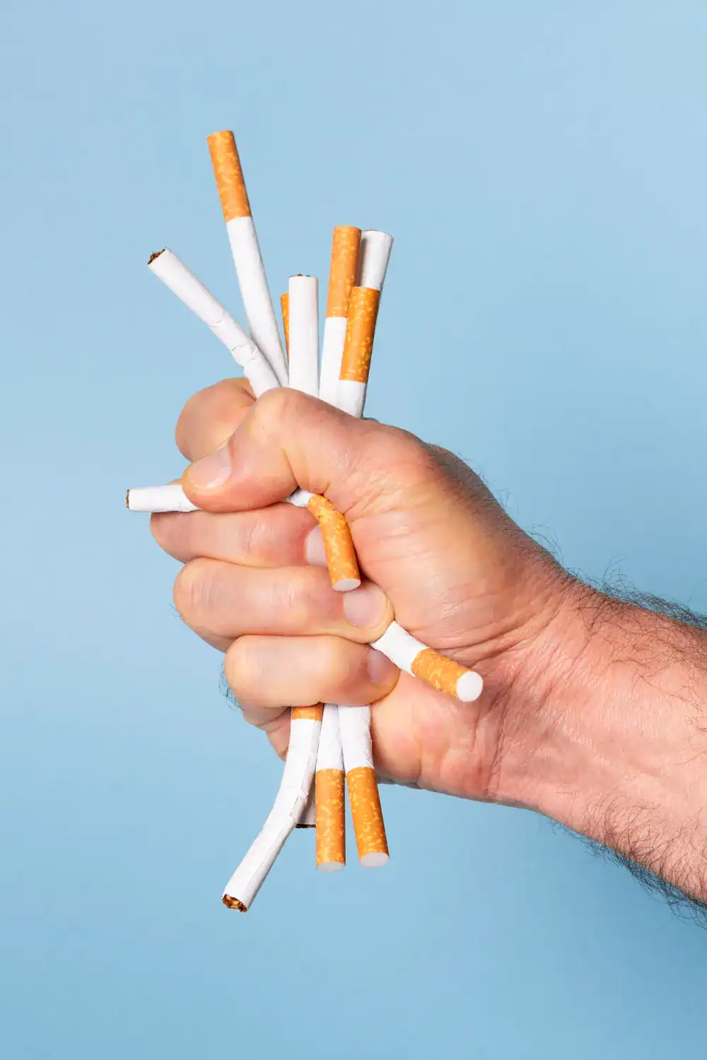 smoking cigarette on empty stomach 8 common habits you should avoid on an empty stomach