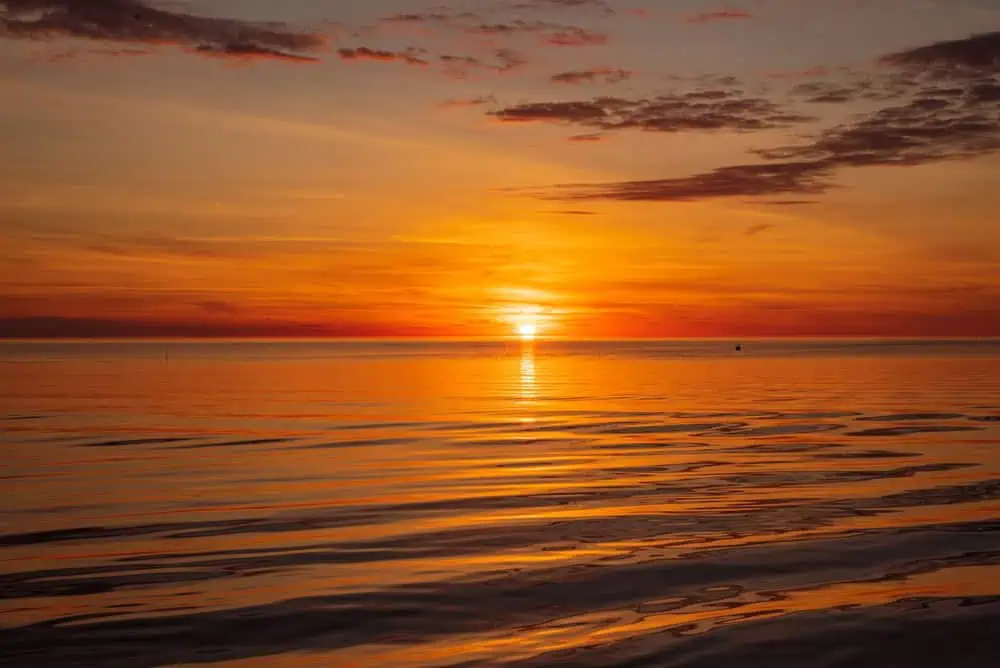 Sunset,On,Baltic,Sea,At,Spring