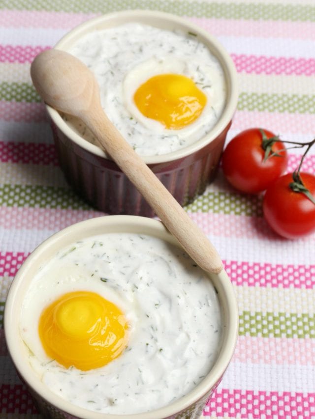 Curd vs Egg: Which really boosts hair growth? Curd vs Egg: Which really boosts hair growth?