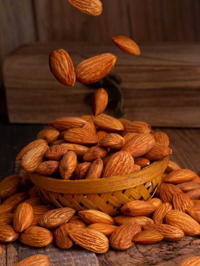 बादाम को क्यों कहा जाता है सुपरफूड? क्या हैं फायदे?