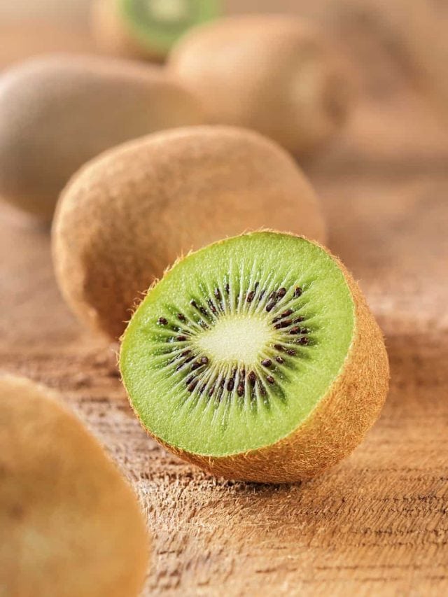 गट-हेल्थ से लेकर स्किन तक को फायदा पहुँचाती है कीवी