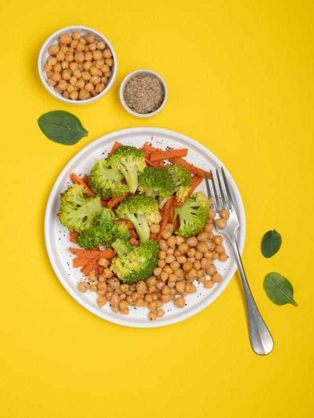 Food choices to help you manage your sugar levels naturally Food choices to help you manage your sugar levels naturally