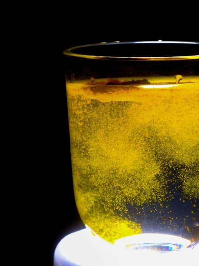 Why Drinking Turmeric and Black Pepper Water Is Good for You? Why Drinking Turmeric and Black Pepper Water Is Good for You?