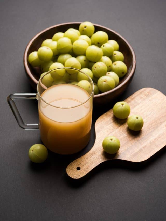 Raw amla or juice: The healthier choice? Raw amla or juice: The healthier choice?