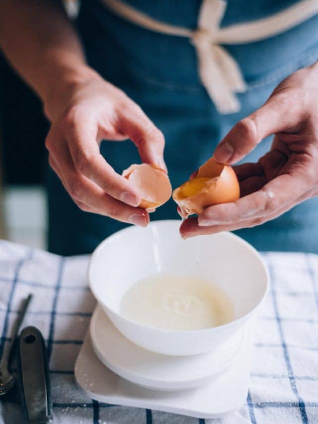 Is having only egg white healthy?
