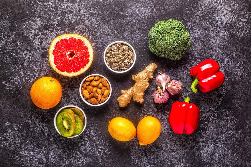 यूरिक एसिड कम करने में मदद कर सकते हैं डॉक्टर द्वारा सुझाए गए ये खास फूड्स uric acid food, Foods to reduce uric acid in hindi