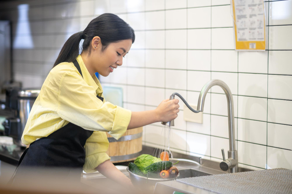 tips to prevent food poisoning and stomach infection