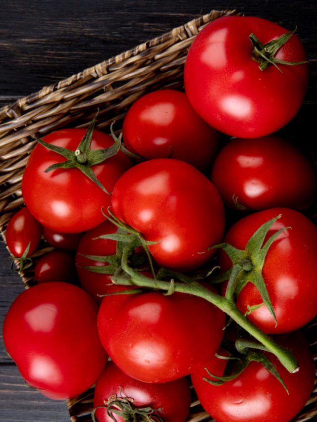Tomatoes in summer: simple food, real health benefits Tomatoes in summer: simple food, real health benefits