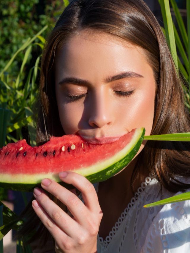 Foods that make your skin glow even in this weather Foods that make your skin glow even in this weather