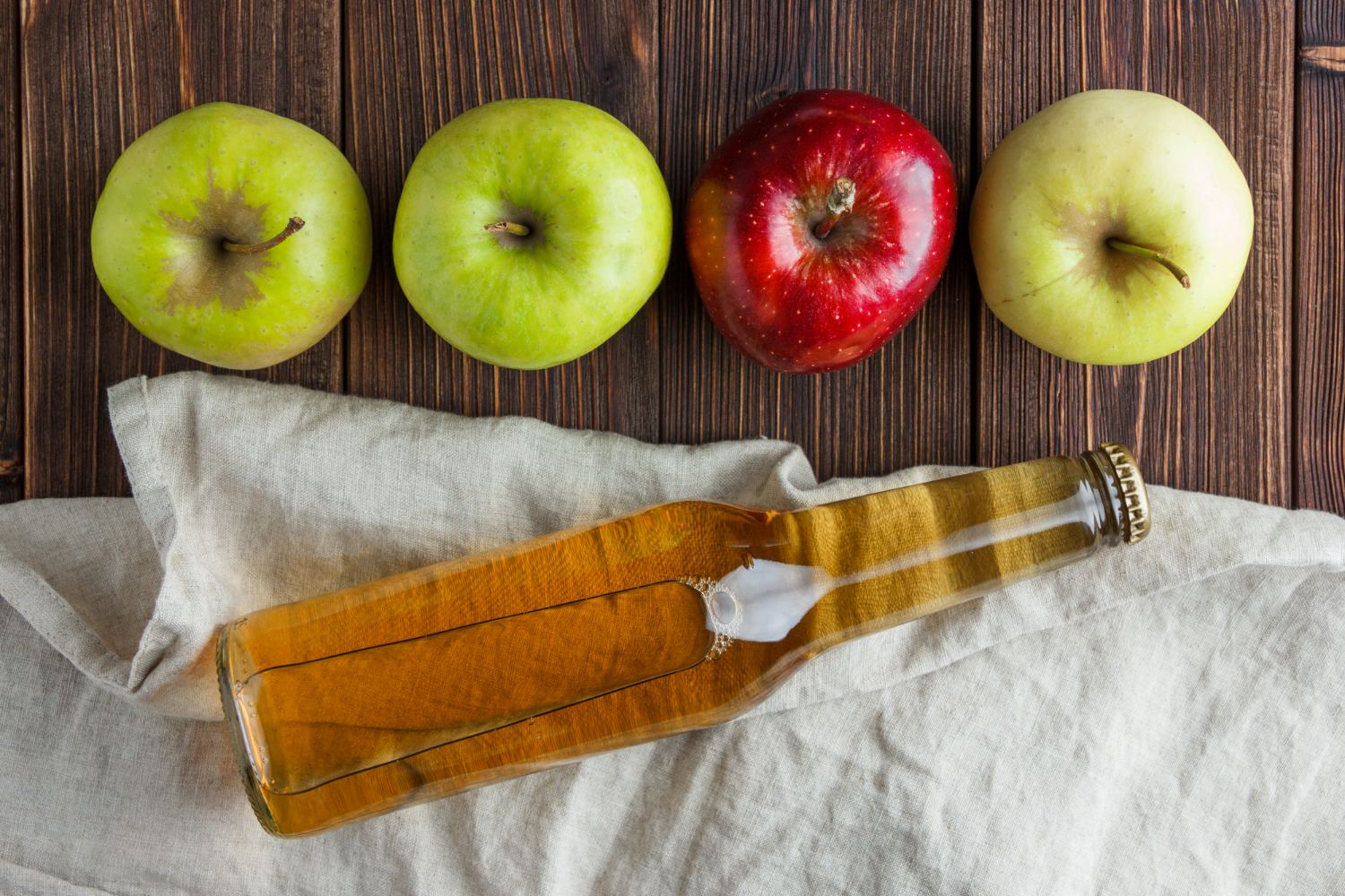 ACV, Apple cider Vinegar, apple-cider-vinegar-benefits-in-hindi