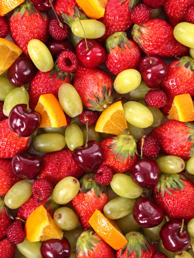 Eat these 5 antioxidant-rich fruits this summer to support your body naturally Eat these 5 antioxidant-rich fruits this summer to support your body naturally