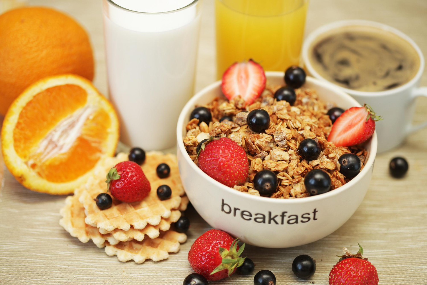 6 Easy Ways to Get 10 Grams of Fiber at Breakfast 6 Easy Ways to Get 10 Grams of Fiber at Breakfast