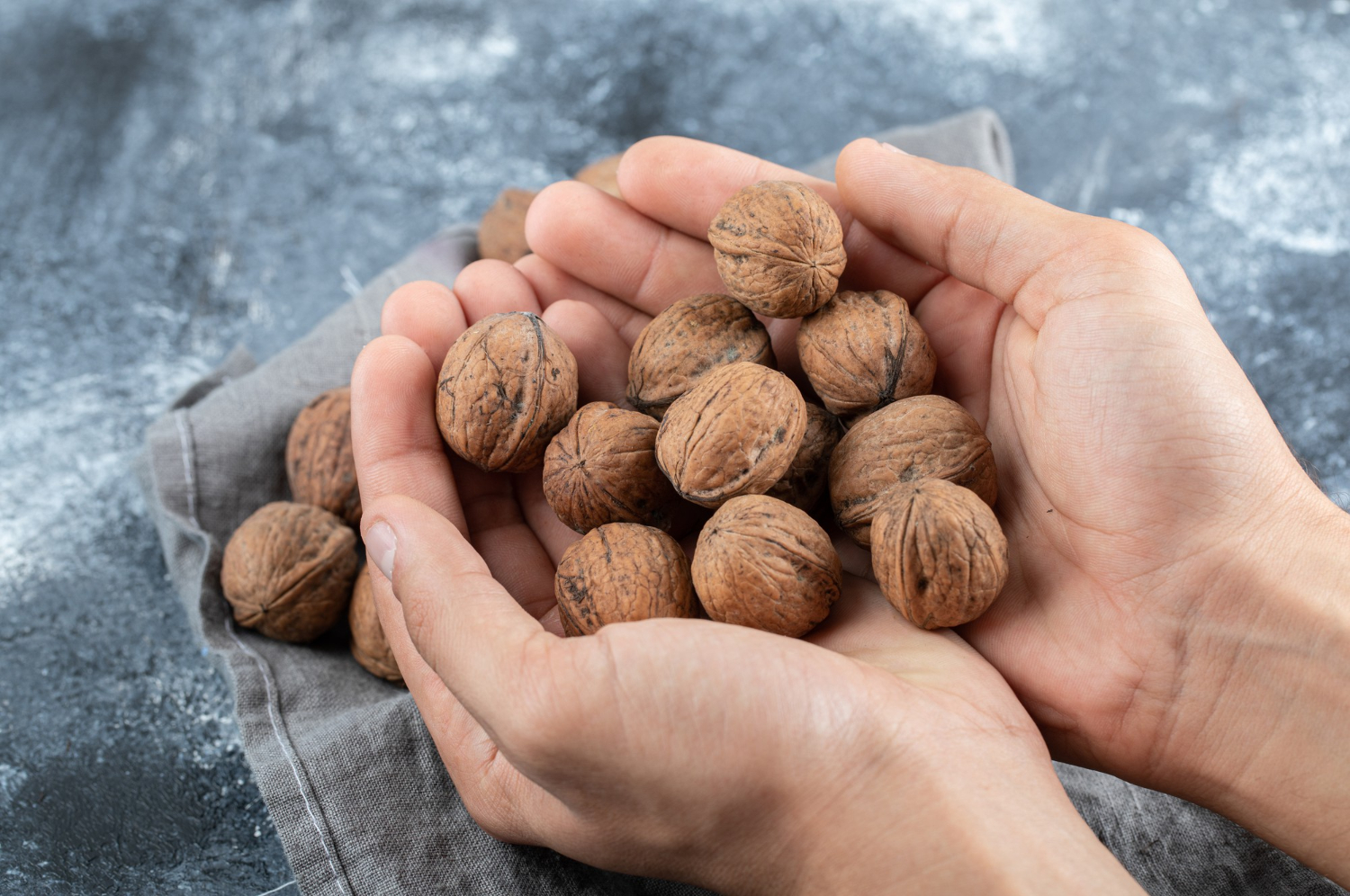 Are Walnuts Good for You? Benefits, Daily Intake & Who Should Avoid Them Are Walnuts Good for You? Benefits, Daily Intake & Who Should Avoid Them