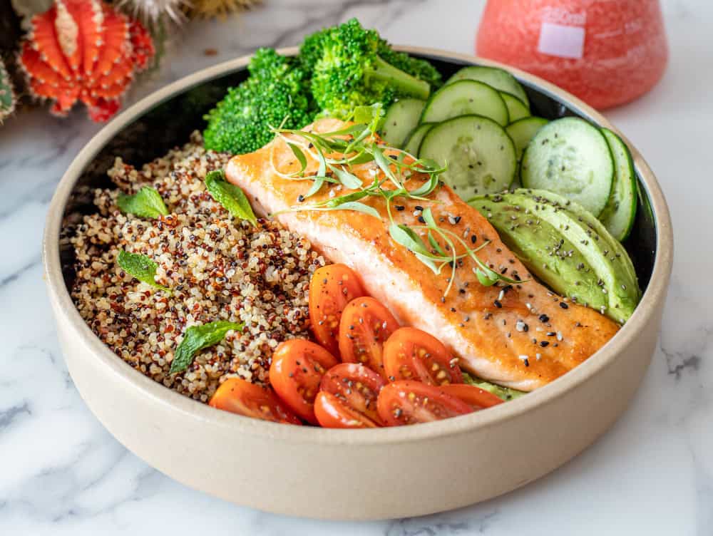 1. Chicken and Quinoa Power Bowl