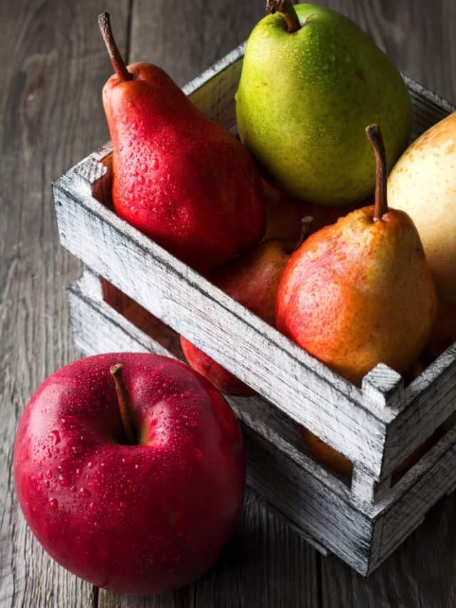 Apple vs. pear for constipation: Which fruit works better? Apple vs. pear for constipation: Which fruit works better?